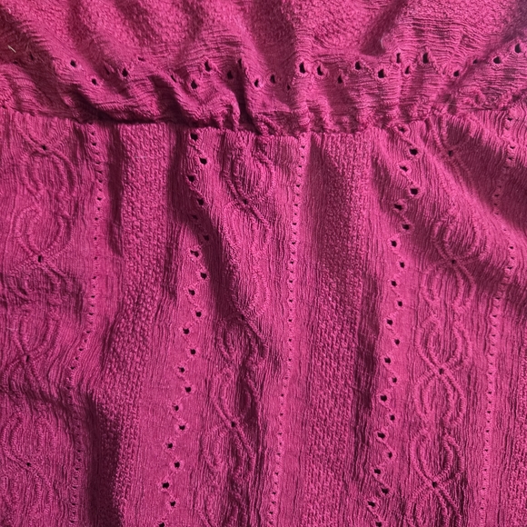 Women's Red Halter Top Crochet Like Details Tie Neck Babydoll Size Small - Picture 5 of 5